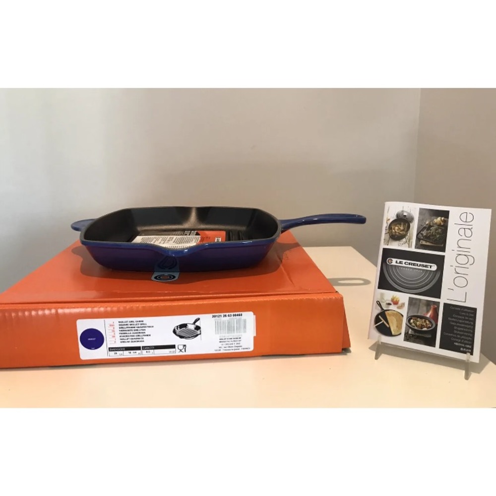 New Le Creuset Square Grill Skillet. Color- Cobalt Blue. Size- 10 1/4 inches